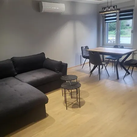 Hotel apartamentowy Noclegi Bielawa Bielawa (Dzierzoniow)