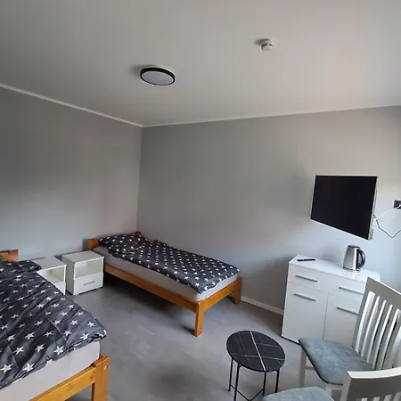 Noclegi Bielawa 3* 别拉瓦