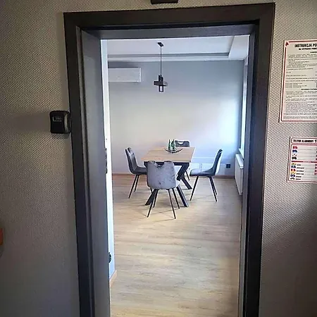 Aparthotel Noclegi Bielawa 3*