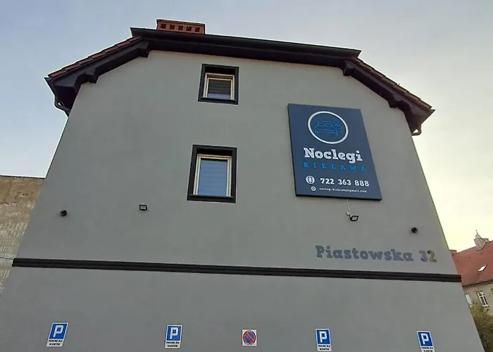 Aparthotel Noclegi Bielawa 3*